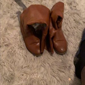 Woman’s/girls boots